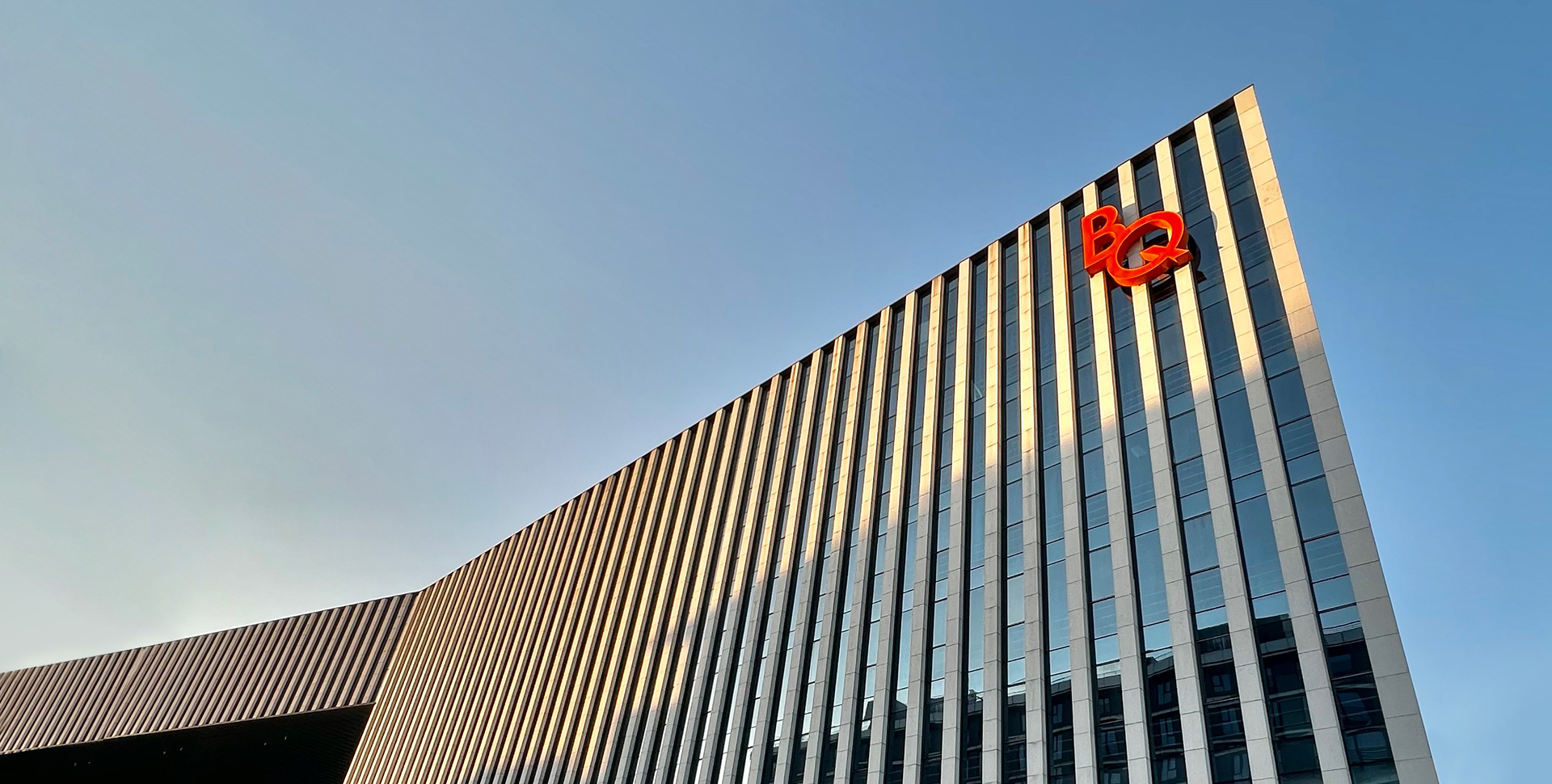 上海網(wǎng)站建設(shè)|網(wǎng)站制作|網(wǎng)站設(shè)計(jì)-逐鹿科技_傾匠心設(shè)計(jì)_建精致網(wǎng)站